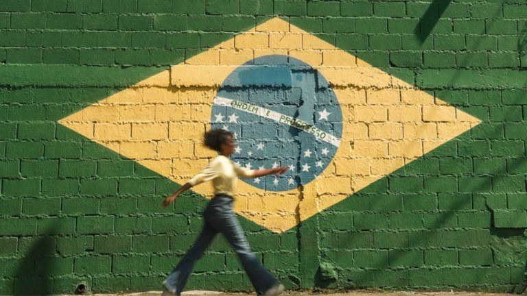 The Betting Probe Behind Flávio Bolsonaro’s Escape From Brazil